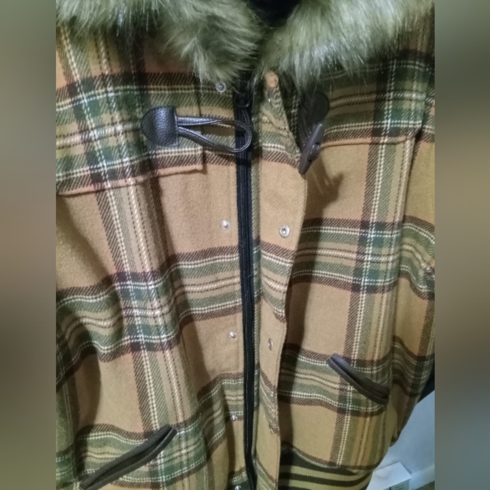 Heritage Outerwear - Picture 2 of 5